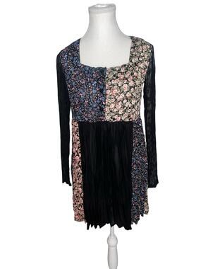 Vintage Rampage Mixed‑Print Floral Dress